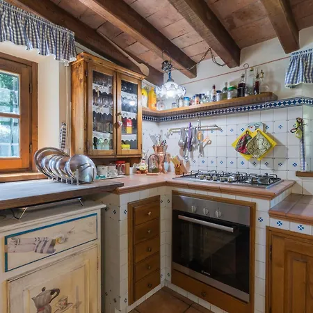 Grace Home, Pool, Wifi, Villa Gambassi Terme